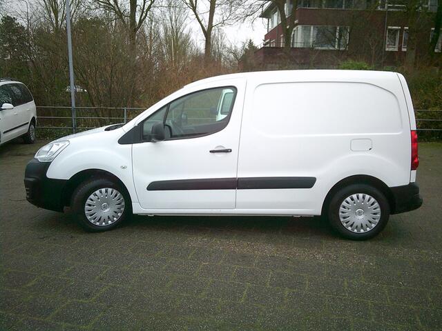Peugeot PARTNER 120 1.6 BlueHDi 75 L1 XR VOORZIEN VAN TREKHAAK !!! EURO 6 !! BTW VRIJ
