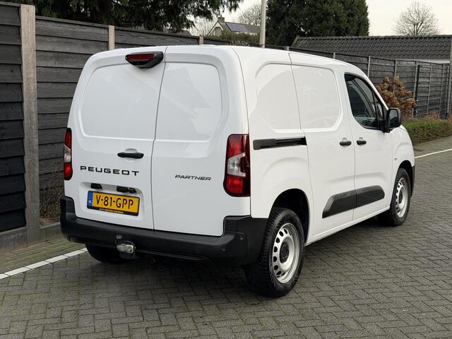 Peugeot PARTNER 1.5 BlueHDi 130PK EAT8 Automaat L1 Navigatie, Achteruitrijcamera, Parkeersensoren, Trekhaak, Apple Carplay, Android Auto