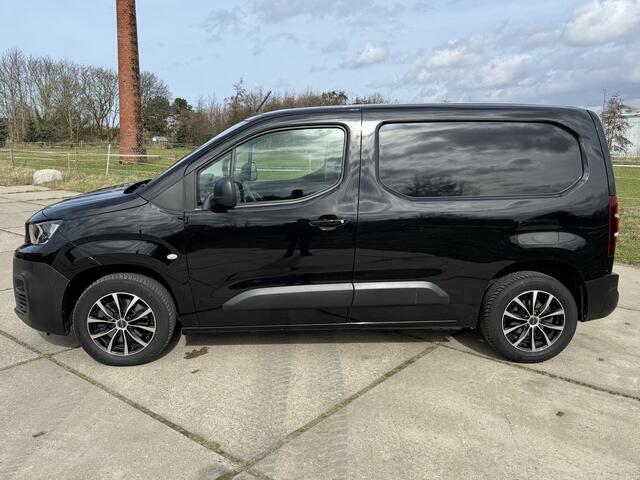 Peugeot PARTNER 1.5 BlueHDI 131PK automaat airco 3 zits
