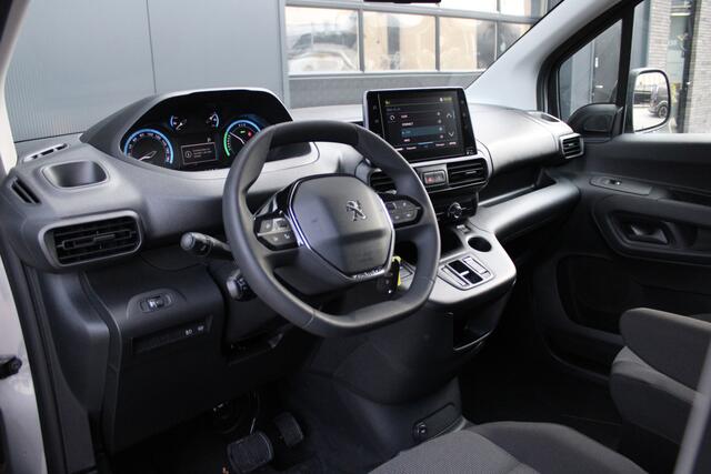 Peugeot PARTNER e-Partner 136 L1 50 kWh 136pk - Airco - Cruise - PDC - Camera - Stoelverwarming - Rijklaar
