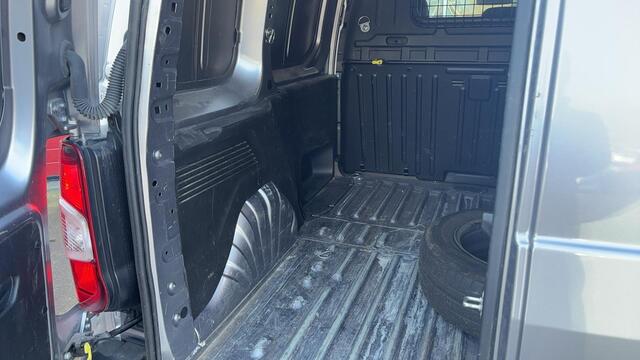 Peugeot PARTNER 1.5 BlueHDi 100 S&S L1 3 PERS / CARPLAY / NAVI / AIRCO / PDC / BLUETOOTH / CRUISE / NL-AUTO