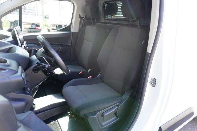 Peugeot PARTNER 130pk Automaat L2 Lang Apple Carplay Cruise control Parkeersensoren Stoelverwarming