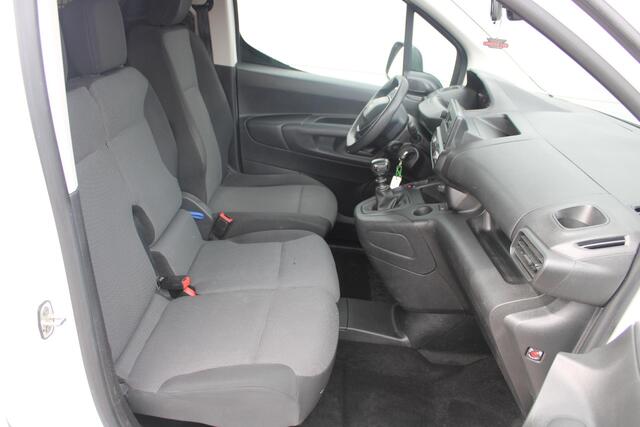 Peugeot PARTNER 1.2 PureTech 110pk Premium Benzine 3-zits BPM-vrij Airco 2X zijdeur 52.898km Zeer mooi