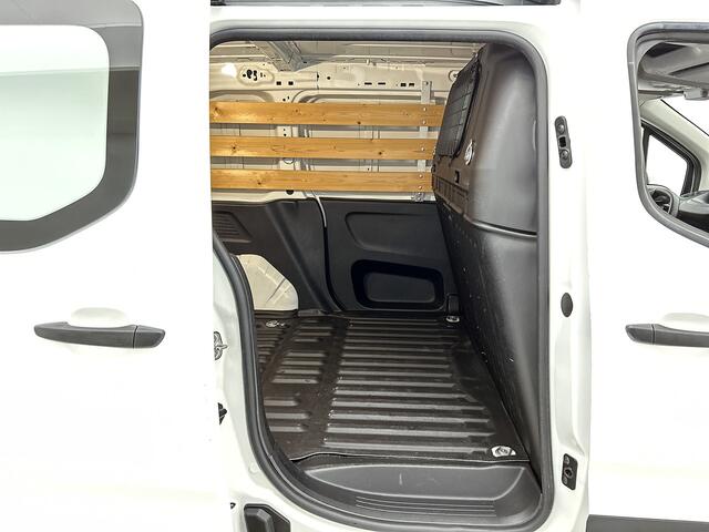 Peugeot PARTNER 1.2 Benzine 111PK Euro6 Premium / Airco / Navigatie / Cruise-ctr. / Schuifdeur + Raam / Radio multimedia / Apk nieuw