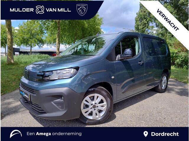 Peugeot PARTNER e-Partner L2 50 kWh 136pk | 8 jaar garantie | 0% financial lease | 3-zits | Houten afwerking laadruimte | Exterieur Pakket | 16 inch lichtmetalen velgen | Keyless Entry | Climate Control | Multimedia | Draadloze Apple Carplay en Android Auto | NAVI | Park