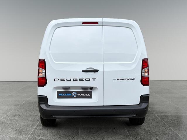 Peugeot PARTNER e-Partner L2 50 kWh 136pk | 8 jaar garantie | 0% financial lease | 2-zits | Houten afwerking laadruimte | Verwarmbare stoelen | ECO LED koplampen | Multimedia | Draadloze Apple Carplay en Android Auto | Achteruitrijcamera | Parkeersensoren voor en achter 