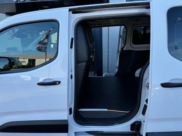 Peugeot PARTNER L2 Lang 1.5 BlueHdi 102PK 3-pers, Navi, 2x Schuifdeur, Cruisecntrl, PDC, NIEUWSTAAT!
