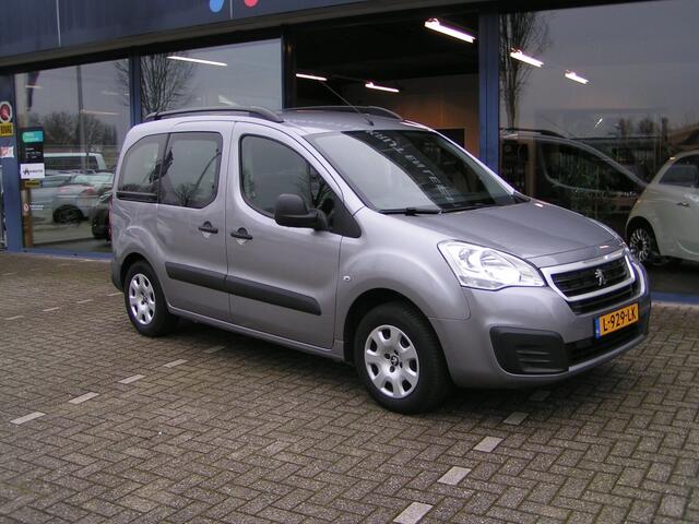 Peugeot PARTNER TEPEE 1.2 PureTech Active