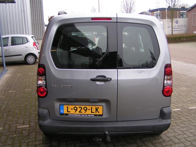 Peugeot PARTNER TEPEE 1.2 PureTech Active
