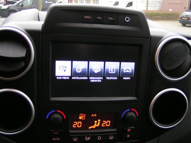 Peugeot PARTNER TEPEE 1.2 PureTech Active