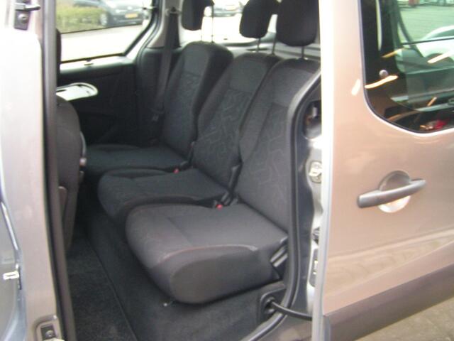 Peugeot PARTNER TEPEE 1.2 PureTech Active