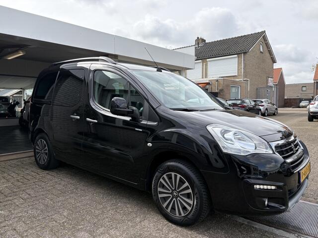 Peugeot PARTNER TEPEE 1.2 110pk Style Navigatie