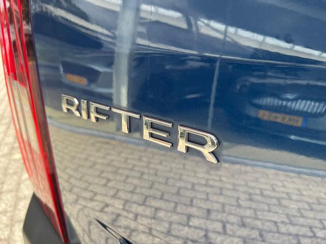 Peugeot Rifter 1.2i GT Automaat | Pano-Dak | Climate | Navi | (occasion)