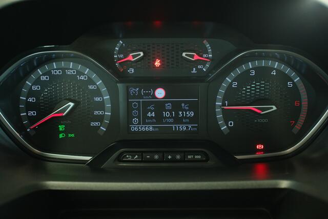 Peugeot Rifter 1.2 Puretech GT Lane assist, Cruise, Automaat, Camera, PDC, Trekhaak!