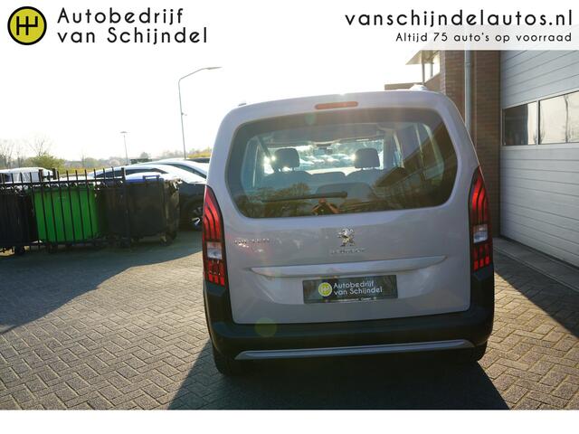 Peugeot Rifter 1.2 PURETECH ALLURE 5P PERF ONDERHOUDEN RECENT NIEUWE DISTRIBUTIERIEM!! XENON/LED ANDROID/APPLECARPLAY NAVIGATIE PARKEERSENSOREN ECC AIRCO CRUISECONTROL 4X PERF ALL SEASON BANDEN 4X ELECTR.RAMEN/SPIEGELS