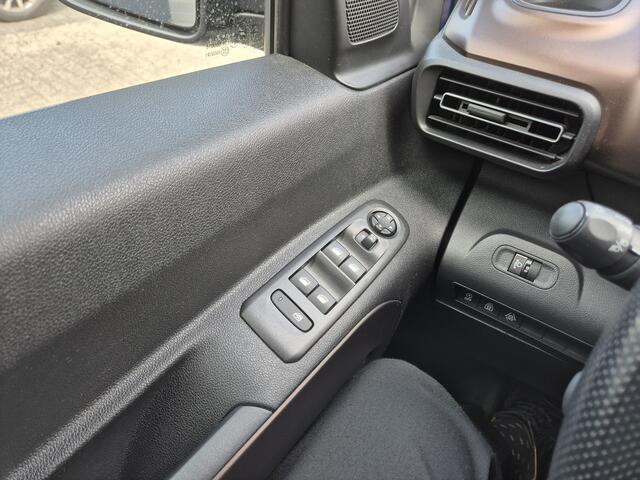 Peugeot Rifter 1.2 Puretech GT-Line 7 persoon LM velgen/Android/Apple/Airco/Cruise Eurorepar