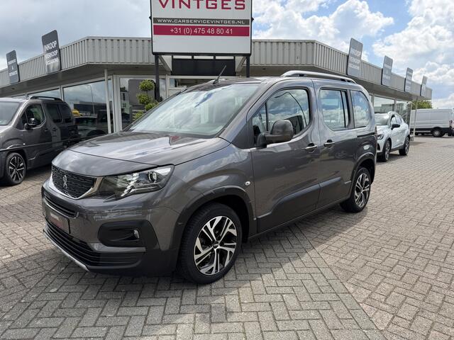 Peugeot Rifter 1.2 Puretech Active Peugeot Rifter 1.2 PureTech Active | Ruime gezinsauto | Trekhaak | CarPlay | Cruise | PDC