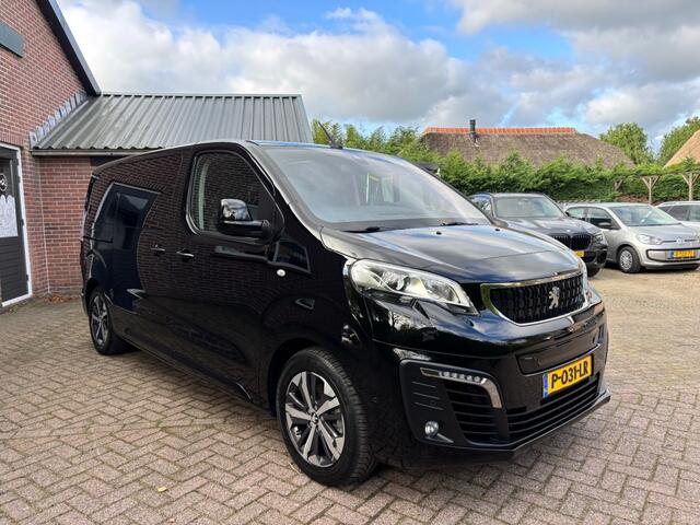 Peugeot Traveller e-Traveller 75 KWH Business VIP