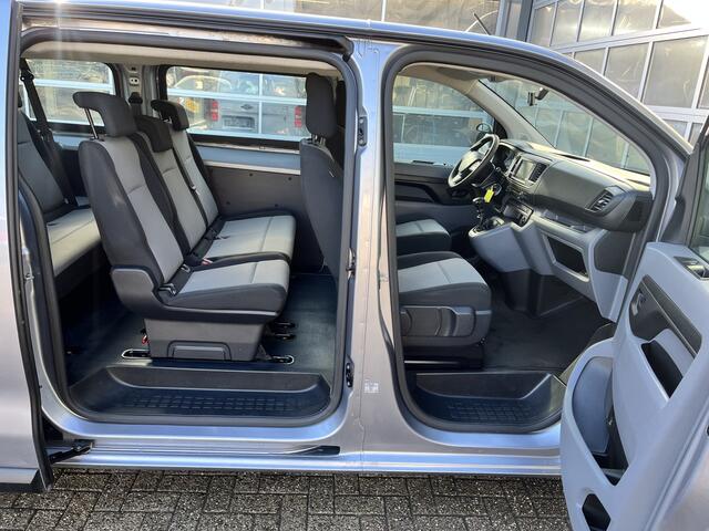 Peugeot Traveller 1.5 BlueHDi XL Marge BTW en BPM vrij!! Airco Cruise controle Navigatiesysteem Personenvervoer 8-Persoons Parkeerhulp achter Apple carplay 1e eigenaar Euro 6 Bpm en Btw vrij voor particulier