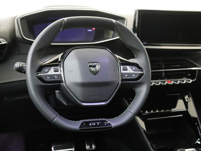 Peugeot e-2008 EV GT 54 kWh