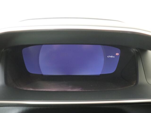 Peugeot e-2008 EV GT 54 kWh
