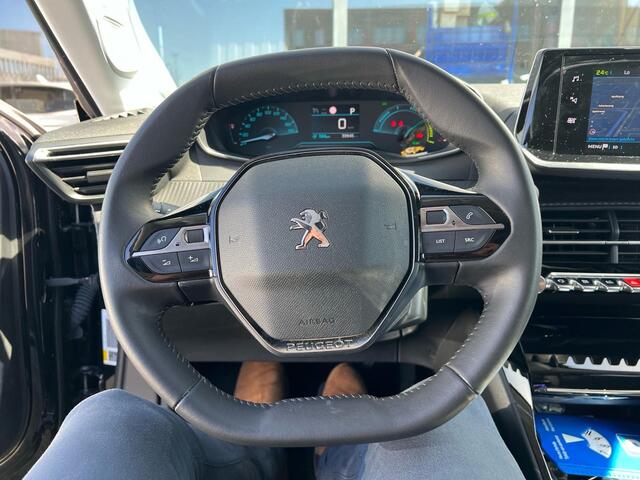 Peugeot e-2008 EV Allure 50 kWh