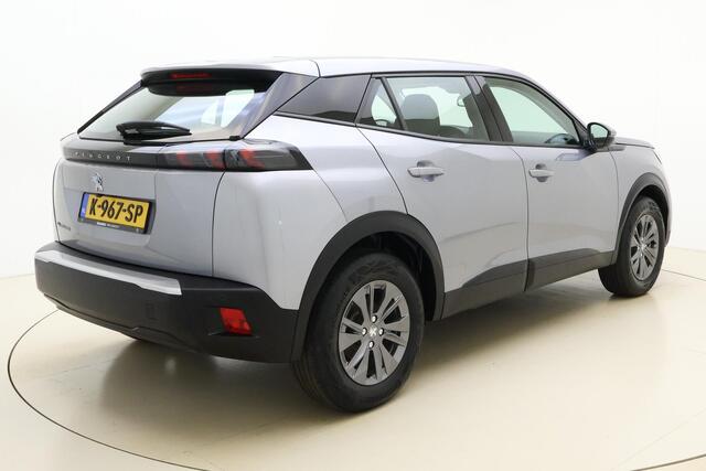 Peugeot e-2008 EV Blue Lease Active 50 kWh | Airco | Navigatie | Elektrische ramen | Licht metalen velgen | Cruise Control | Multi Functioneel Stuurwiel | Apple Carplay & Android Auto |