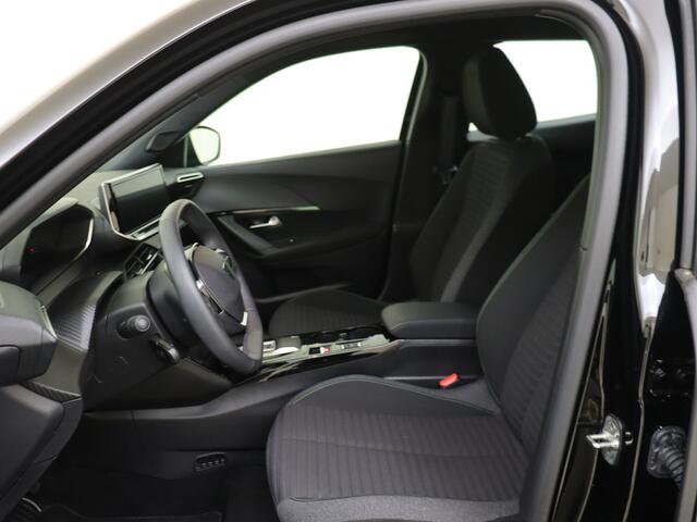 Peugeot e-2008 EV Active 54 kWh