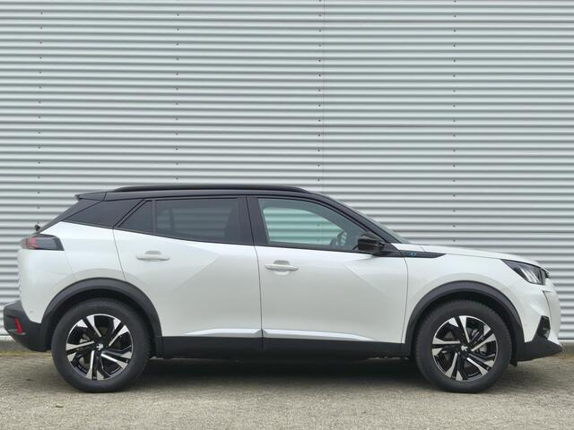 Peugeot e-2008 GT 3-FASEN 50kWh 136pk AUTOMAAT | SCHUIF/KANTELDAK | KEYLESS ENTRY | ADAPTIVE CRUISE | NAVI | CAMERA | GRIPCONTROL