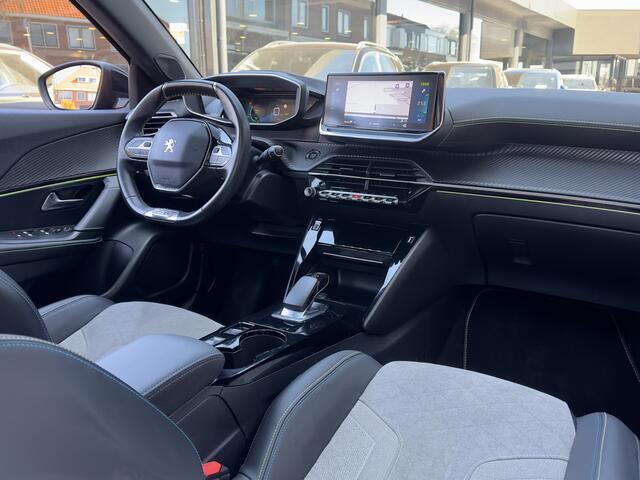 Peugeot e-2008 EV GT BETAAL 9950 GRATIS 50/50 DEAL 2JR RENTEVRIJ FINANCIEREN