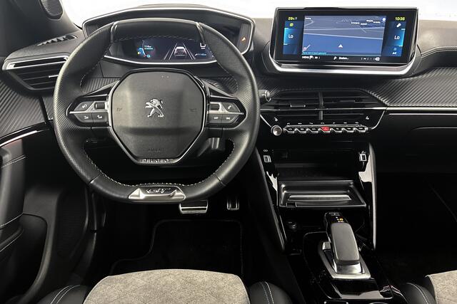 Peugeot e-2008 | Camera | LED | Stoelverwarming | Apple Carplay | Parkeersensoren EV GT 50 kWh