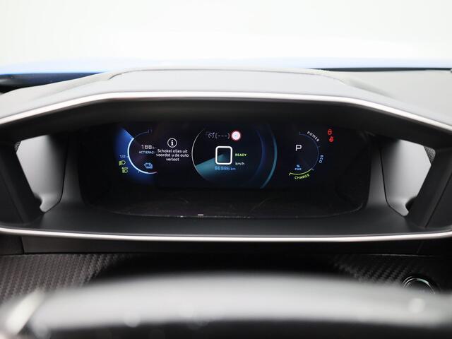 Peugeot e-2008 EV GT 50 kWh | CAMERA | ADAPTIVE | KEYLESS | STOELVERW.