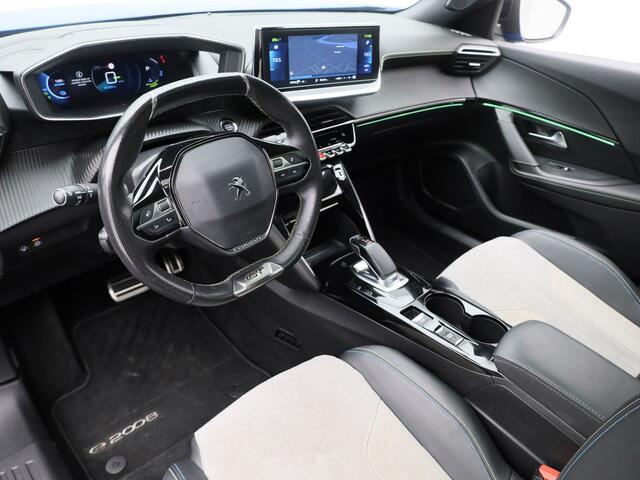 Peugeot e-2008 EV GT 50 kWh | CAMERA | ADAPTIVE | KEYLESS | STOELVERW.