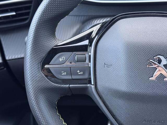 Peugeot e-2008 EV GT 50 kWh Luxe uitvoering
