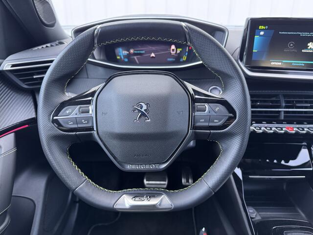 Peugeot e-2008 EV GT 50 kWh Luxe uitvoering