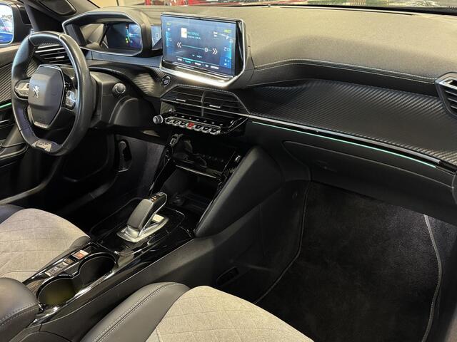 Peugeot e-2008 EV GT Pack 50 kWh | Automaat | Cruise | Carplay | Camera | Stoelverwarming | ( Vesteging - Nieuwegein )