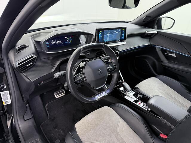 Peugeot e-2008 EV GT Pack 50kWh SOH 90% Panorama-Schuifdak Apple Carplay Android Auto Navi Ecc Adap.Cruise 360°Camera Stoelverwarming Blindspot Detection Privacy Glas Lmv 18" Lane Assist Keyless Bluetooth Pack Safety Plus 1e Eigenaar 100% Dealeronderhouden Origineel Ned