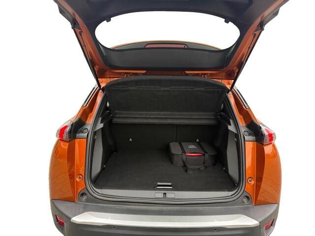 Peugeot e-2008 EV Allure 50 kWh | NAVI | CAMERA | LMV | 1 JAAR GARANTIE