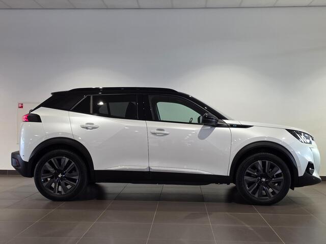 Peugeot e-2008 GT Pack EV 50kWh 136pk | SCHUIF/KANTELDAK | CAMERA | NAVI | ALCANTARA/LEDER | ADAPTIVE CRUISE | 18" EVISSA | KEYLESS ENTRY