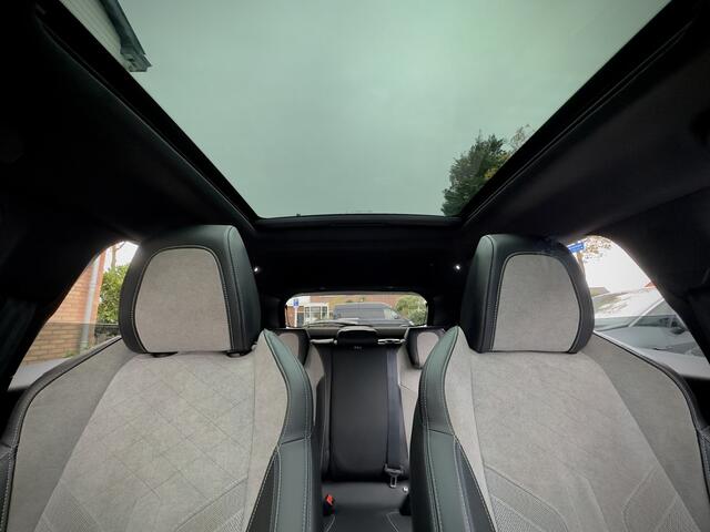 Peugeot e-2008 EV ALLURE PREMIERE 1 FASE 50 KWH 57D.KM! PANODAK LEDER NAVI CAMERA360 DIGI-DASH APPLE-CARPLAY LED LMV PDC