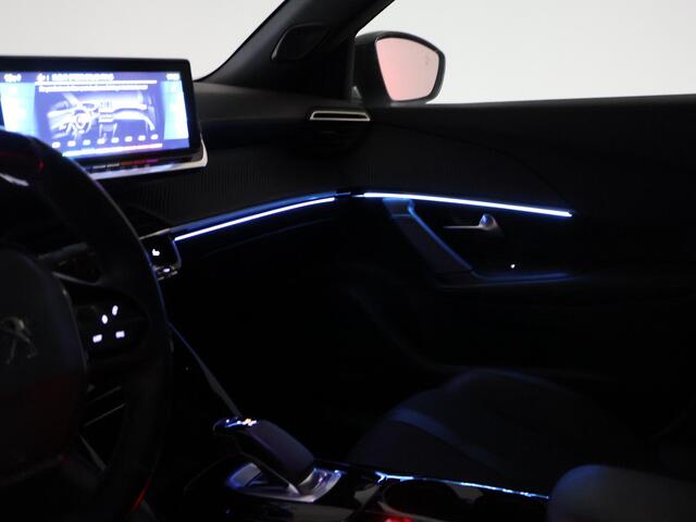 Peugeot e-2008 EV GT 50 kWh 3-FASE + ADAPTIVE CRUISE | STOELVERW. | 18 INCH | LED | APPLE CARPLAY | CAMERA