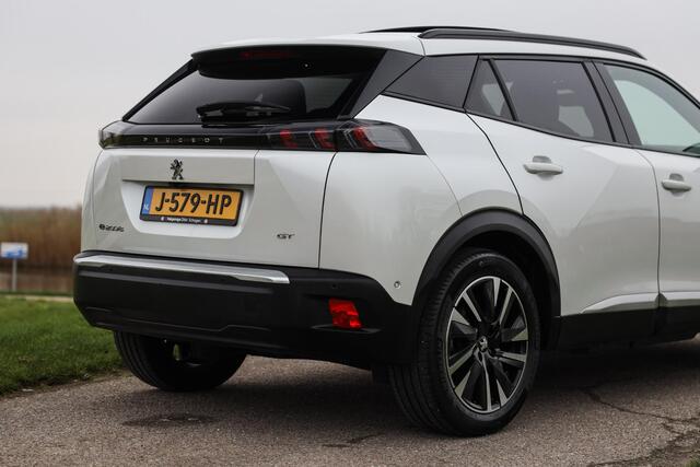 Peugeot e-2008 EV GT 50 kWh 3 Fase ? Pano ? ACC ? LED