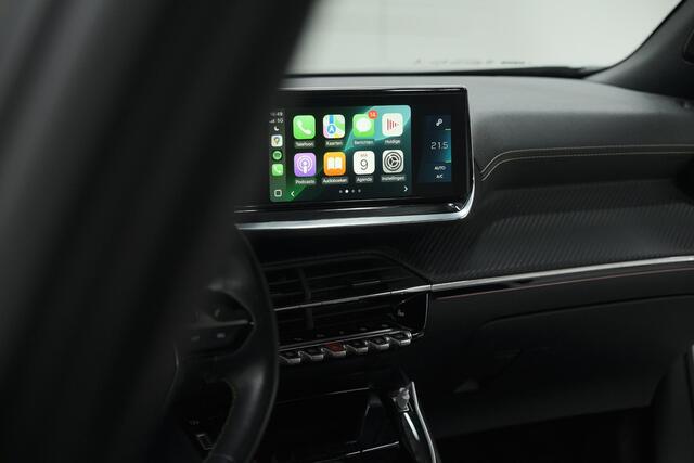 Peugeot e-2008 EV GT Pack 50 kWh |SOH=92,5%| Schuif-/Kanteldak | Adaptieve Cruise Control | Camera | Dodehoekdetectie |