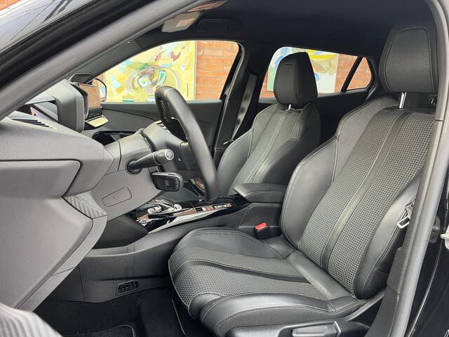 Peugeot e-2008 EV GT 50 kWh | Adaptive Cruise Control | Carplay/Android Auto | Camera achter |