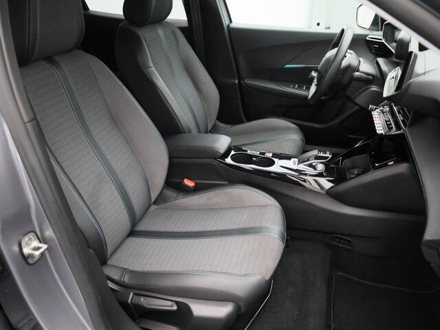 Peugeot e-2008 EV Allure Pack 50 kWh | CAMERA | CARPLAY | STOELVERWARMING