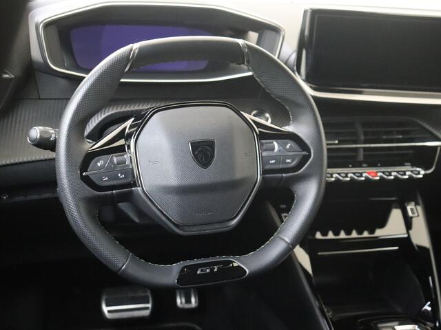 Peugeot e-2008 EV GT 54 kWh | Adapt. Cruise | Camera | Full Map Navi |