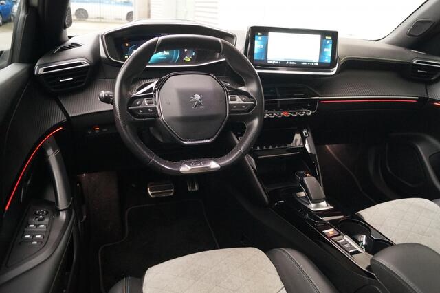 Peugeot e-2008 EV GT 50kWh -NAVI-ECC-PANO-LED-