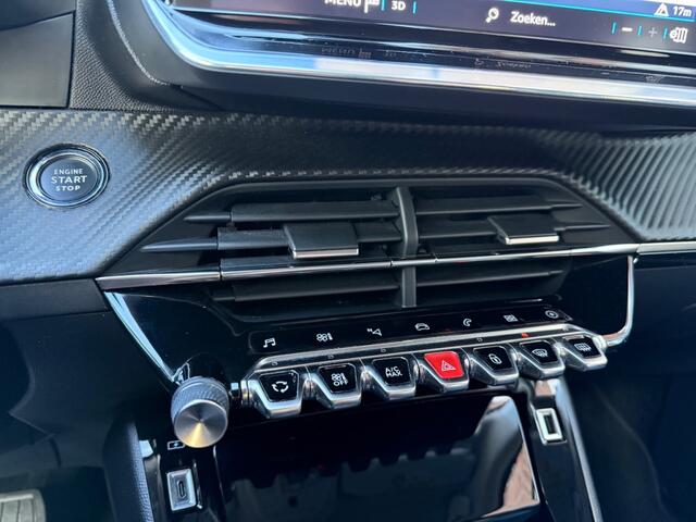 Peugeot e-2008 EV Allure 50 kWh GROOT.NAVI / HALF.LEER / CAMERA / 17 INCH LMV /