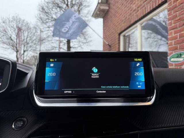 Peugeot e-2008 EV Allure 50 kWh STOELVERW+VOORRUITVERW. / CAMERA / HALF.LEER /