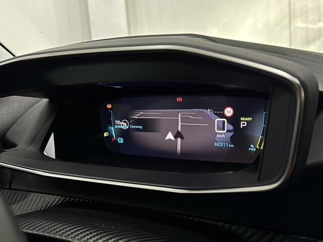 Peugeot e-2008 EV Allure 50 kWh PARELMOER DIGI-DASH CAMERA CARPLAY